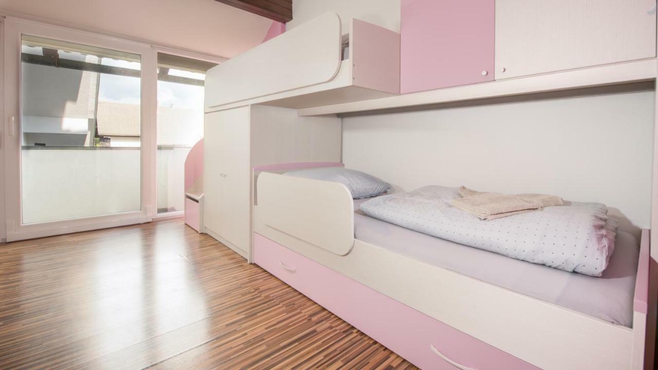 Boomerang Apartment בלד מראה חיצוני תמונה